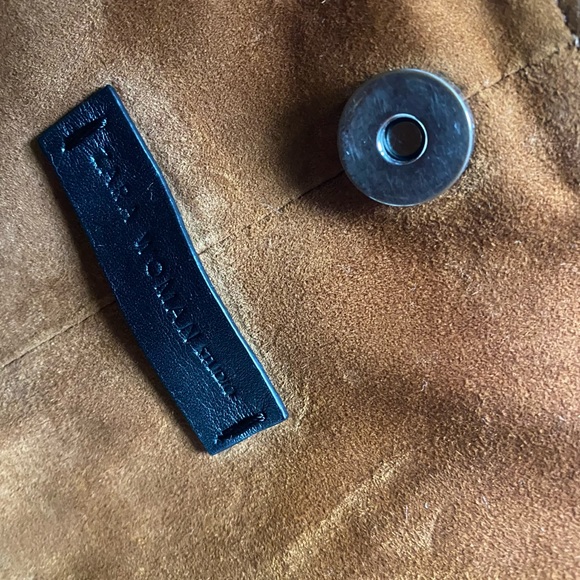 Zara “Woman Studio” Leather Bucket Bag - Picture 5 of 8